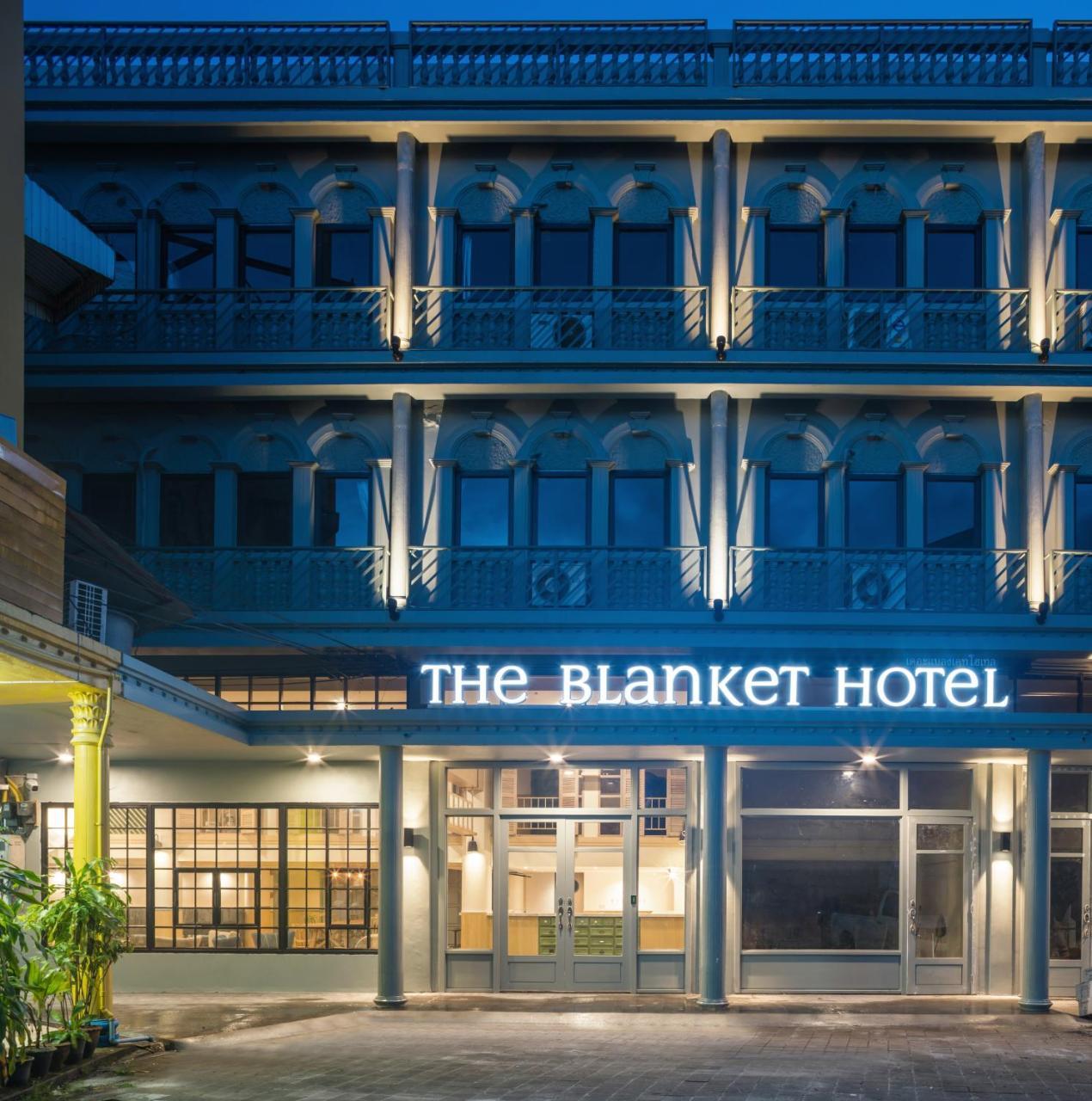 The Blanket Hotel Phuket Old Town Exterior photo